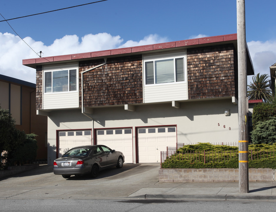 560 Baden Ave in South San Francisco, CA - Building Photo