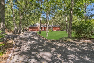 3082 Wilbur Ave in Manchester Township, NJ - Building Photo - Building Photo
