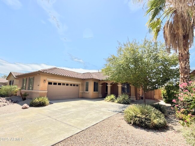14559 W Desert Hills Dr in Surprise, AZ - Building Photo - Building Photo