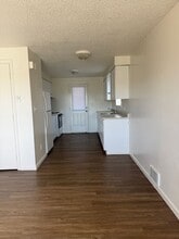 700 1th SW 1-3 in Bandon, OR - Building Photo - Building Photo