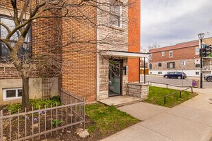 2504 Saint-Zotique St E in Montréal, QC - Building Photo