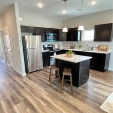 629-631 Dara - 629 in Goddard, KS - Building Photo - Building Photo