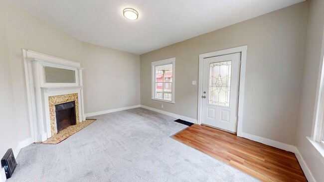 2027 W 105th St in Cleveland, OH - Building Photo - Building Photo