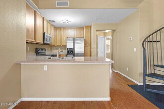 751 N Port Dr in Gilbert, AZ - Building Photo - Building Photo