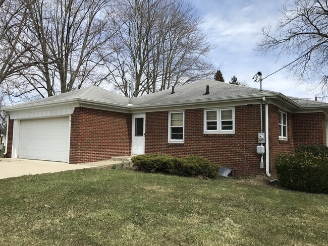 179 Leedy St in Coloma, MI - Building Photo - Building Photo