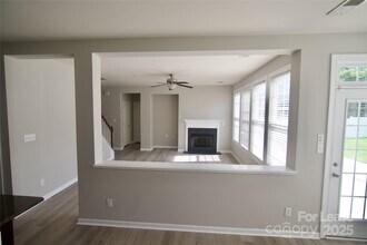 14813 Provence Ln in Charlotte, NC - Building Photo - Building Photo