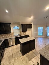 9801 Saltbrush St in Fort Worth, TX - Building Photo - Building Photo
