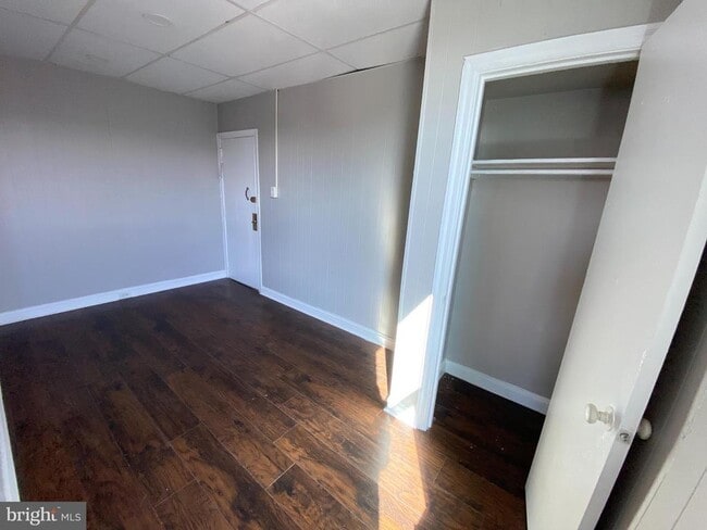 property at 2930 Frankford Ave