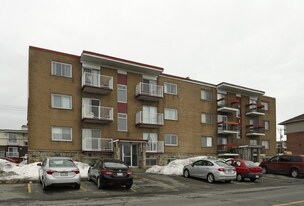 189 Hector-Lanthier Rue in St-Eustache, QC - Building Photo