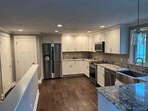 7056 Island Rd in Cicero, NY - Building Photo - Building Photo