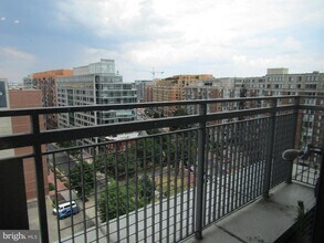 555 Massachusetts Ave NW in Washington, DC - Building Photo - Building Photo