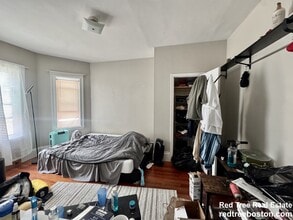 348 Faneuil St, Unit 2 in Boston, MA - Building Photo - Building Photo
