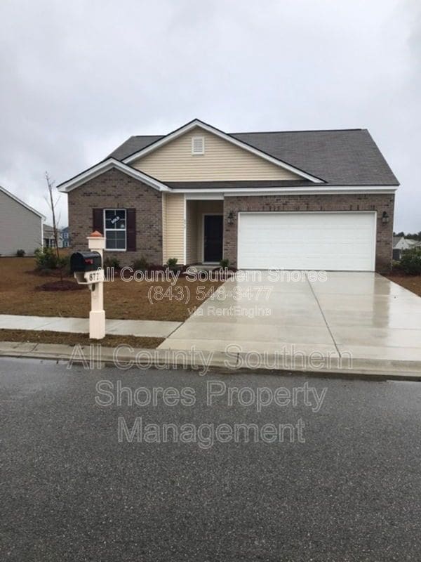 877 Devon Estate Ave