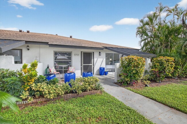 5753 Spindle Palm Ct in Delray Beach, FL - Building Photo - Building Photo