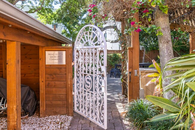 Bayshore Palms at Soho in Tampa, FL - Building Photo - Building Photo