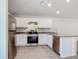 9513 Ace Rd in Englewood, FL - Building Photo