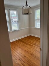 145 3rd St, Unit 2 in Pikeville, KY - Foto de edificio - Building Photo