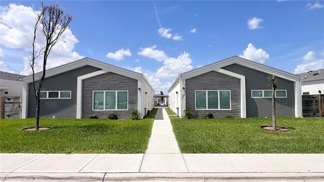 property at 12 E Hibiscus Ave