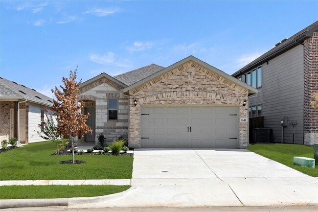 property at 1641 Mdw Crst Dr