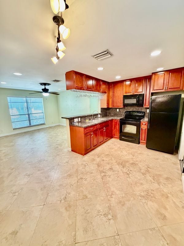 property at 1125 SE 6th Terrace