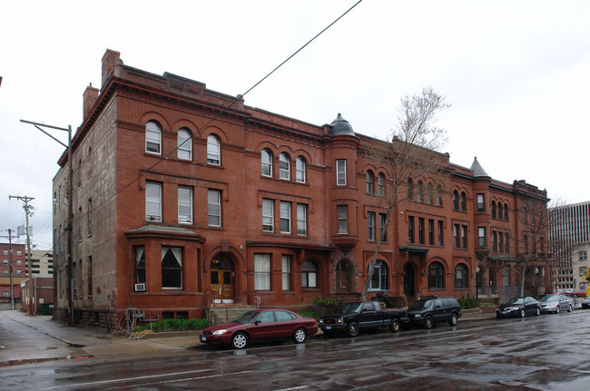 9th St Historic Brownstones in Minneapolis, MN - Building Photo - Building Photo