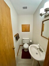 15681 Wyatt Rd in East Cleveland, OH - Building Photo - Building Photo