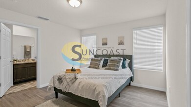 6535 Sweetbay Ln-Unit -101 in Jacksonville, FL - Building Photo - Building Photo