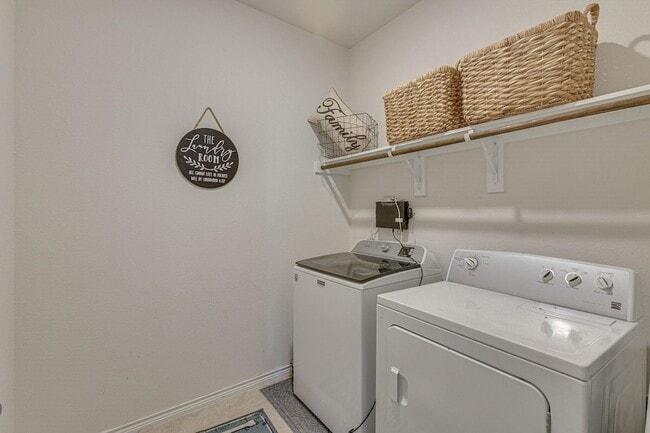 125 Coyote Trl in Caddo Mills, TX - Foto de edificio - Building Photo