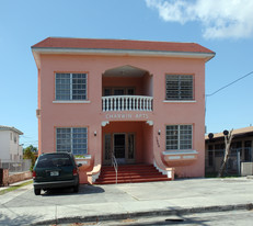 1520 NW 1st St Apartments