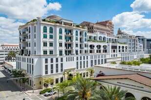 Giralda Place Residences in Coral Gables, FL - Building Photo