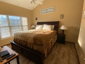 3947 Gladiola Ct, Unit 301 in Myrtle Beach, SC - Building Photo - Building Photo