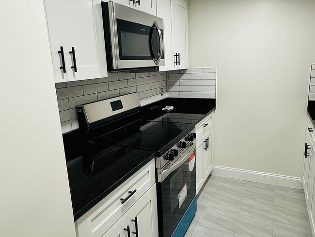 287 Shawmut Ave, Unit 1H in Boston, MA - Building Photo - Building Photo