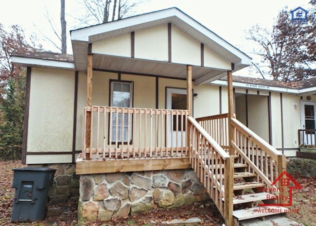 property at 62 Bybee Woods Dr