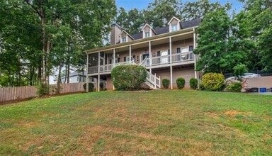 555 Douthit Ferry Rd in Cartersville, GA - Building Photo - Building Photo