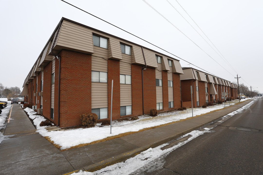 Midwest Apartments in Greeley, CO - Building Photo