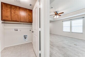 7613 Heritage Dr in Krugerville, TX - Building Photo - Building Photo