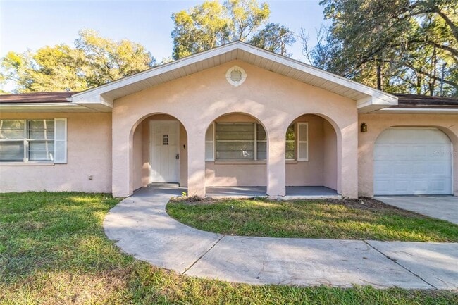 property at 6205 E Seneca St