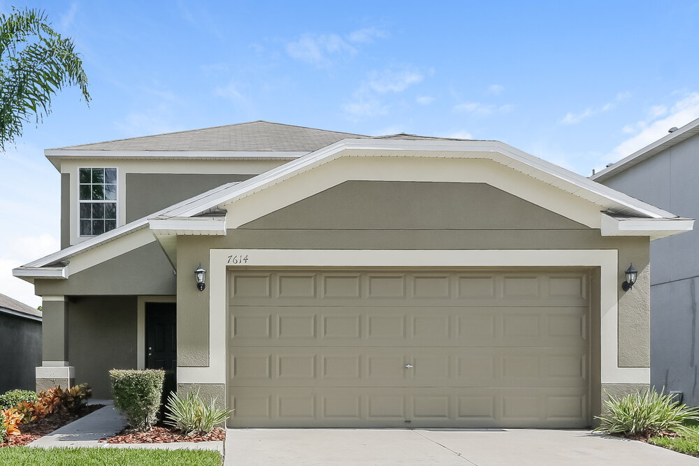 7614 Maroon Peak Dr in Ruskin, FL - Building Photo