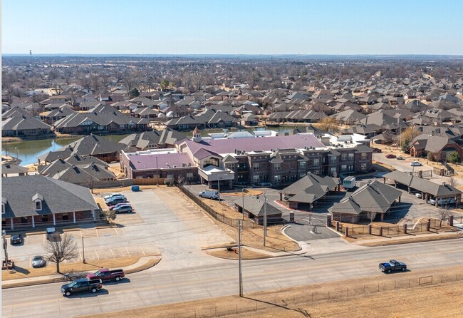 Grace Pointe in Moore, OK - Building Photo - Building Photo