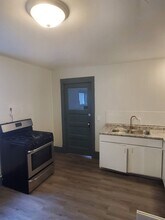 936 Harrison Ave in Beloit, WI - Building Photo - Building Photo