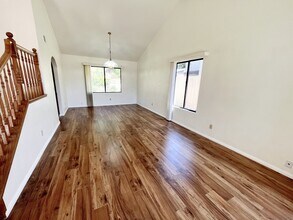14353 Bourgeois Way in San Diego, CA - Building Photo - Building Photo