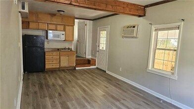 2856 Cotton Field Rd NW in Kennesaw, GA - Building Photo - Building Photo