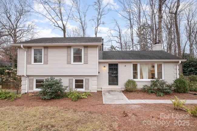 property at 4014 Sulkirk Rd