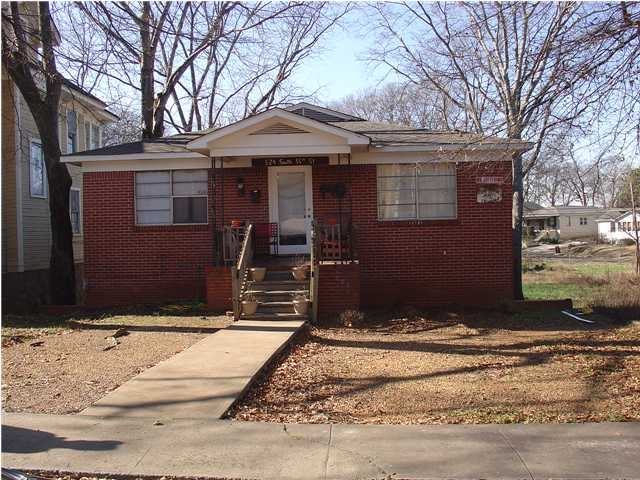 Triplex in Birmingham, AL - Building Photo