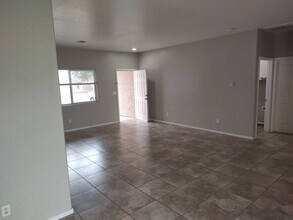 6242 S Iron Brand Dr in Tucson, AZ - Building Photo - Building Photo