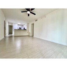 601 NE 39th St in Miami, FL - Building Photo - Building Photo