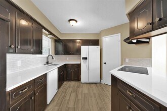 29103 Raestone St in Spring, TX - Building Photo - Building Photo