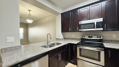 7323 E Belleview St in Scottsdale, AZ - Building Photo - Building Photo