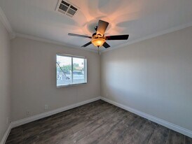 13208 W Tuckey Ln in Glendale, AZ - Building Photo
