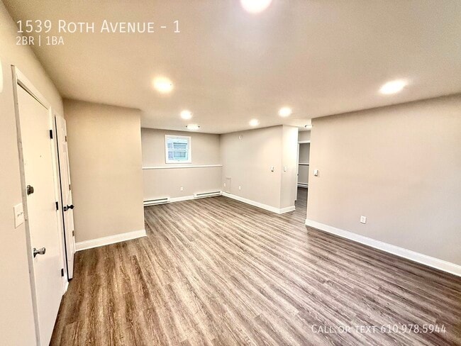 property at 1539 Roth Ave